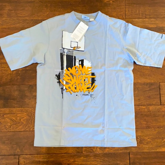 Reebok Other - Reebok 2008 NWT Men’s T-Shirt large 🌿